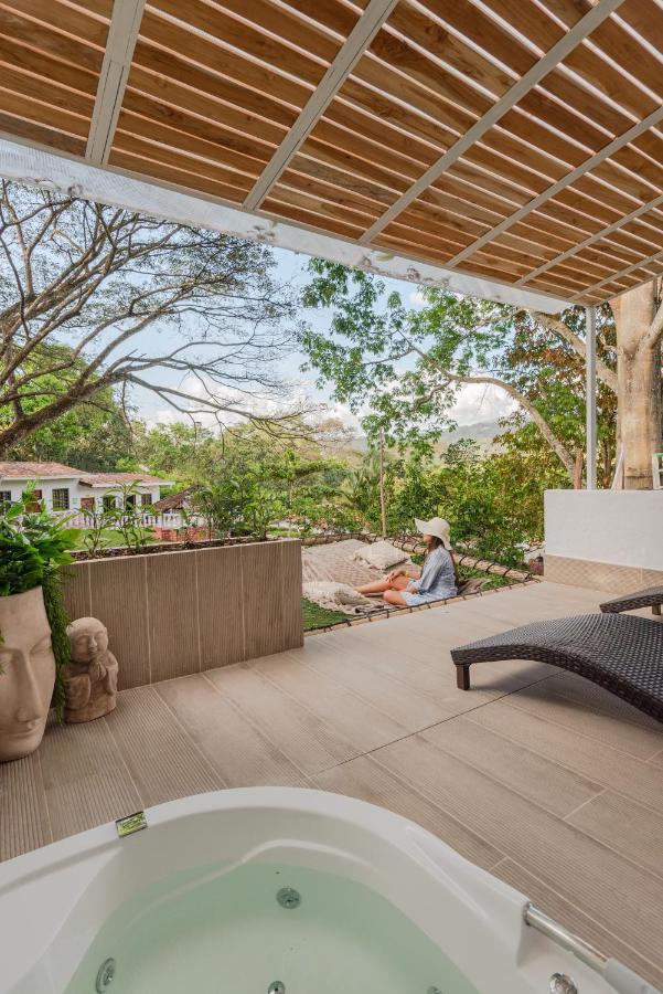 Hotel Villa Camila ラ・ピンタダ エクステリア 写真
