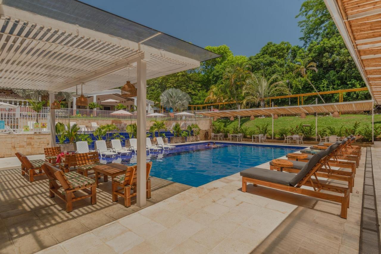 Hotel Villa Camila ラ・ピンタダ エクステリア 写真