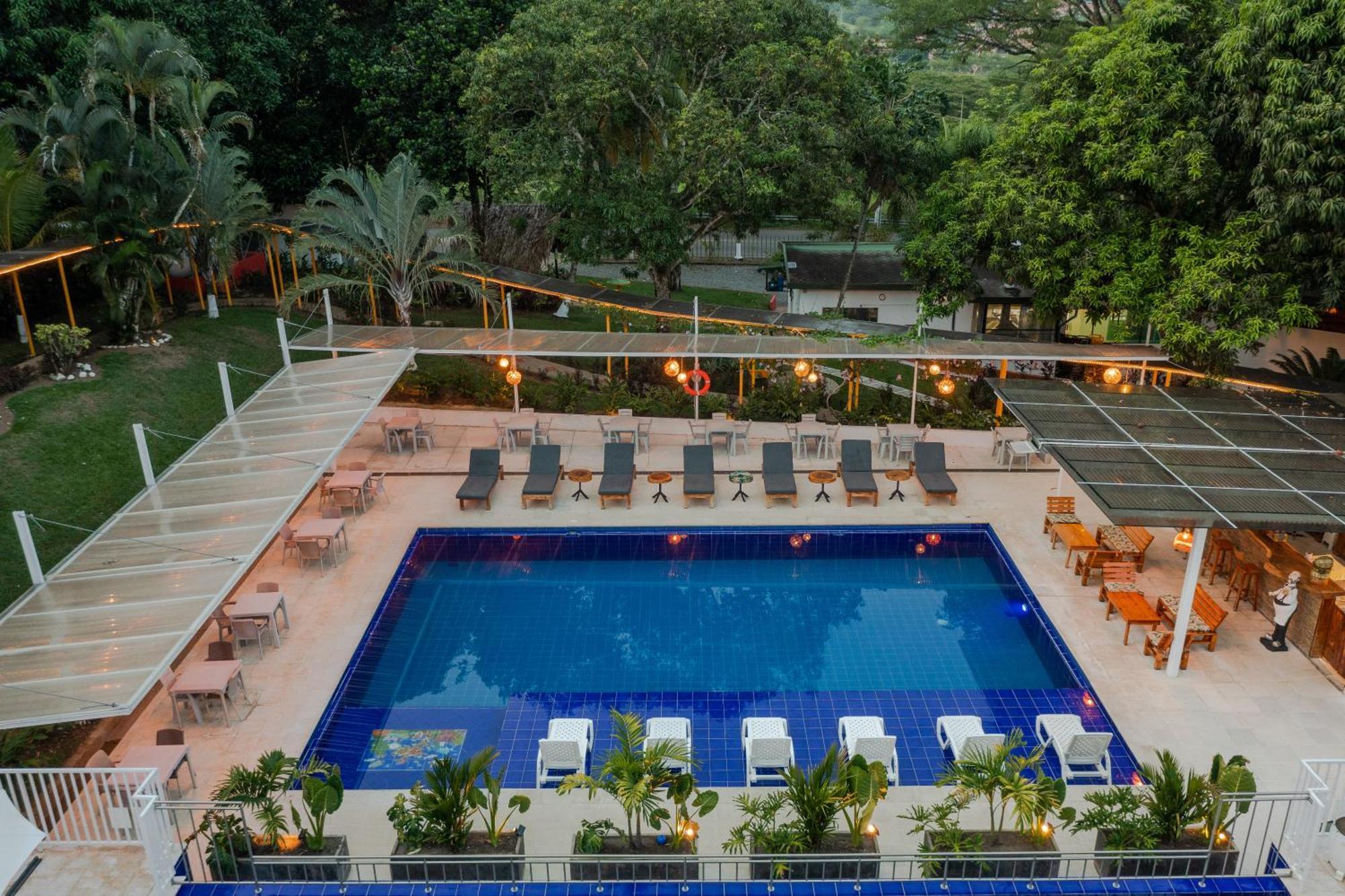Hotel Villa Camila ラ・ピンタダ エクステリア 写真