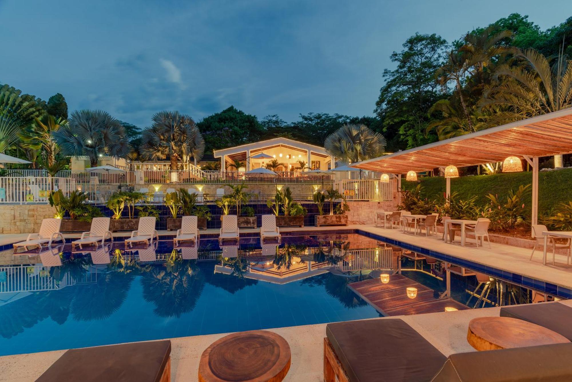 Hotel Villa Camila ラ・ピンタダ エクステリア 写真