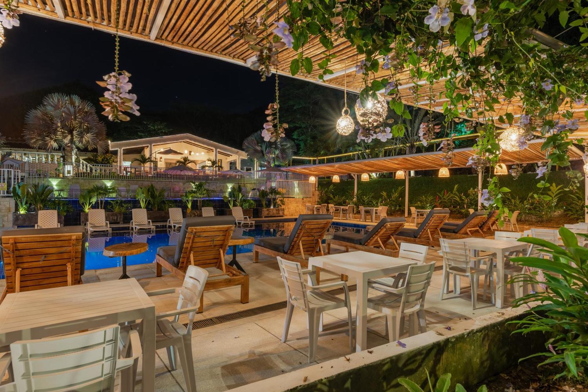 Hotel Villa Camila ラ・ピンタダ エクステリア 写真