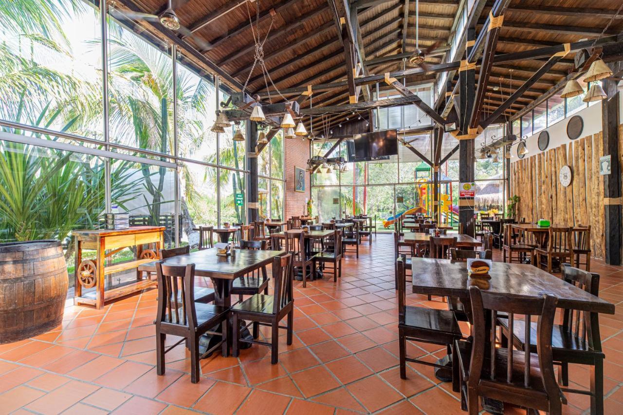 Hotel Villa Camila ラ・ピンタダ エクステリア 写真